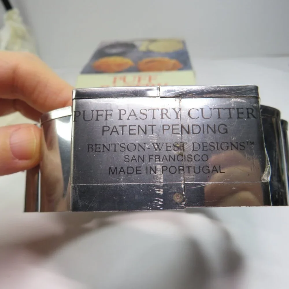 Mini Puff Pastry SEASHELL Shape Cutter w original box stainless steel METAL